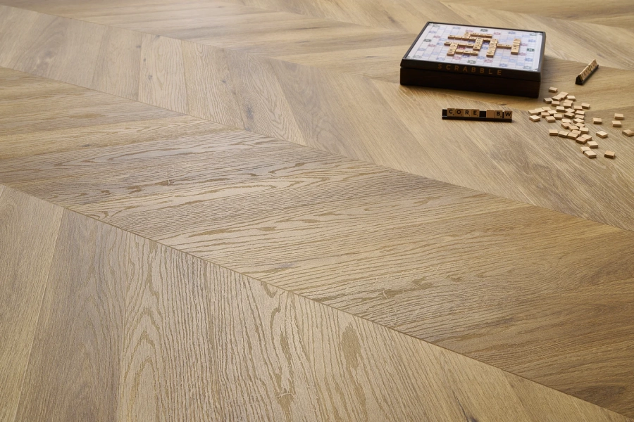 Parchet SPC - Plăci de vinil Arbiton Amaron Chevron Stejar Georgetown – Design sofisticat și rezistență