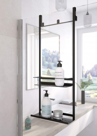 Raft, agățat de cabină [3]