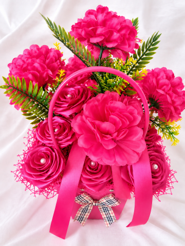 Aranjamente florale din satin - Fuchsia Elegance