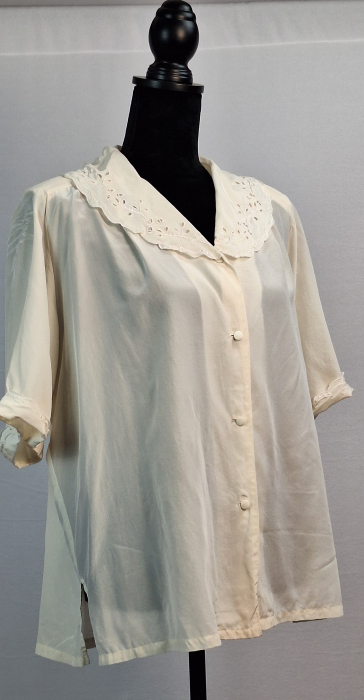 Bluză vintage din mătase naturală 100% ivory cu guler brodat [3]