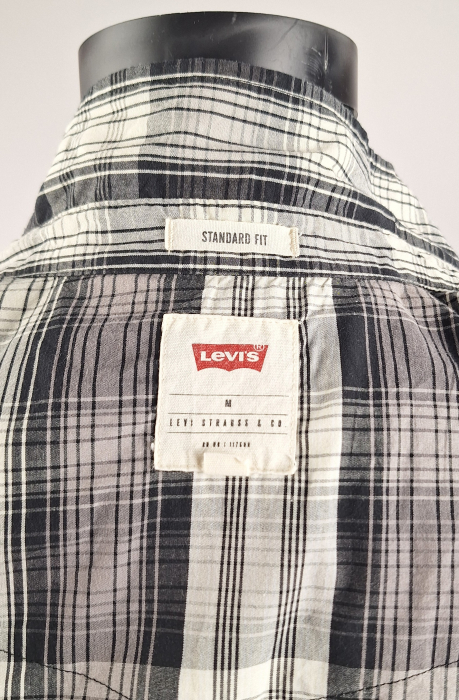 Cămașă bărbătească Levi's Standard Fit în carouri alb-negru [6]