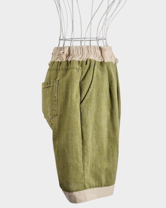 Pantaloni scurti din in si bumbac verde oliv cu detalii bej [2]
