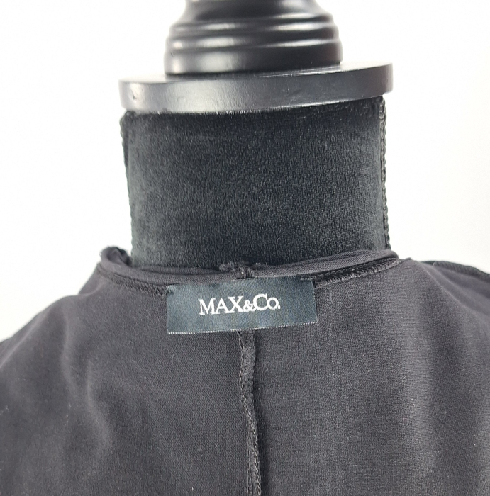 Rochie MAX&Co. neagră cu fundă textilă supradimensionată [5]