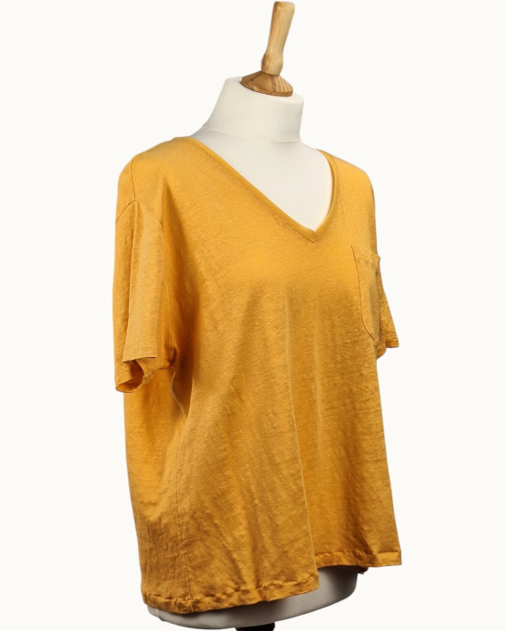 Tricou Ameline 100% in galben muștar-portocaliu cu decolteu în V și buzunar [4]
