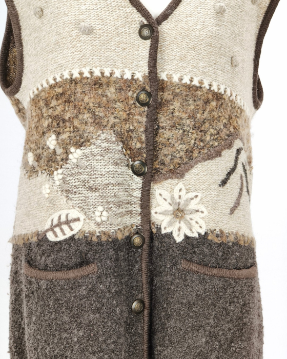 V.I.P. Fashion vestă 50% mohair maro bej cu aplicații florale și nasturi metalici L [2]