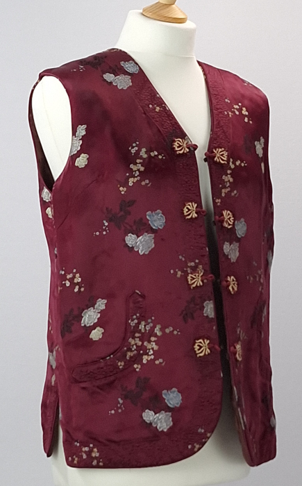 Vesta-reversibila-Dragon-Crown-100-matase-naturala-burgundy-Caramia [7]