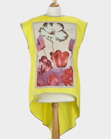 Femei - Caramia – Bluză damă galben tare din bumbac cu panou floral aplicat