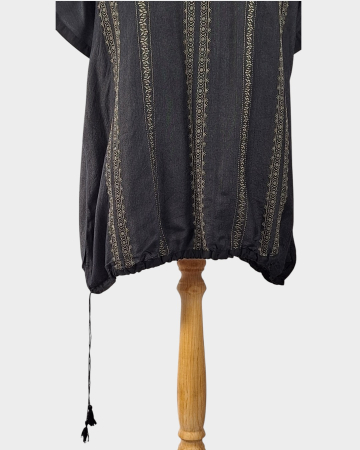 bluza-neagra-bumbac-matase-motive-etnice-caramia [1]