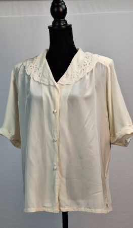 Bluze și cămăși - Bluză vintage din mătase naturală 100% ivory cu guler brodat