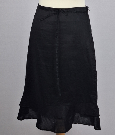 Fuste - Fusta-midi-neagra-HM-100-ramie-volane-Caramia