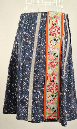 Fuste - Fusta-petrecuta-Noa-Noa-bumbac-broderie-florala-Caramia