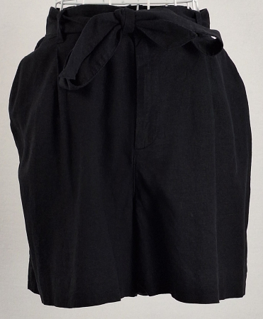 Pantaloni - Pantaloni scurți negri Women Essentials by Tchibo din in și viscoză