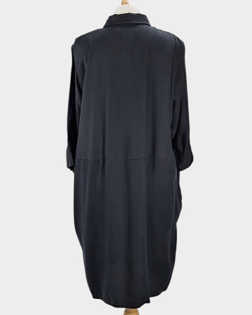 Caramia – Rochie-cămașă NA-KD 100% lyocell negru oversize [2]