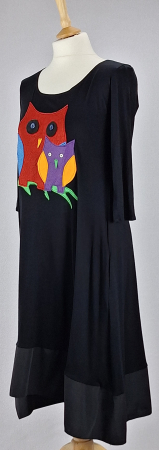 Rochie neagră premium cu aplicație textilă bufnițe colorate [1]