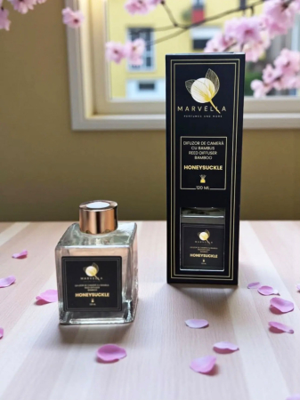 PARFUMURI DE CAMERA - Difuzor de Cameră cu Bambus Marvella - Honeysuckle (120 ml)