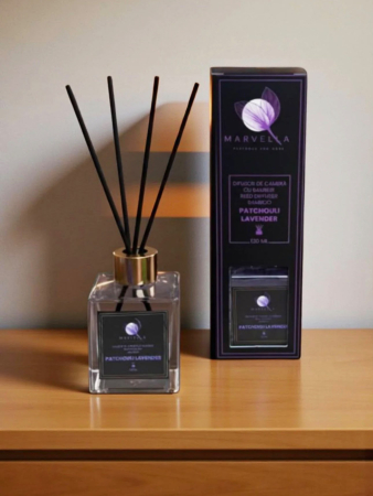PARFUMURI DE CAMERA - Difuzor de Cameră cu Bambus Marvella - Patchouli Lavender (120 ml)