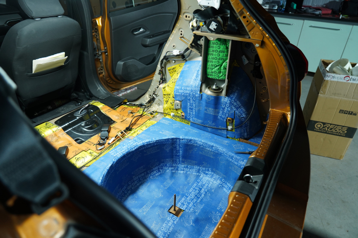 Kit insonorizare Performance portbagaj Comfortmat Trunk Kit P1 fono si vibro absorbant [12]