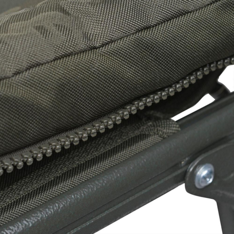 Carp Pro - Pat Diamond 6 Picioare cu Sac de dormit 3 Sezoane [7]