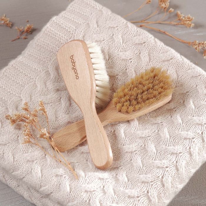 Perie bebe din lemn cu peri naturali babyono 1655 [5]