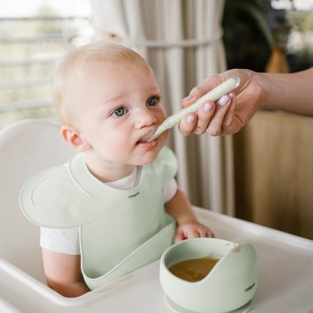 Bol din silicon cu ventuza pentru copii Babyono verde 1481/03 [8]