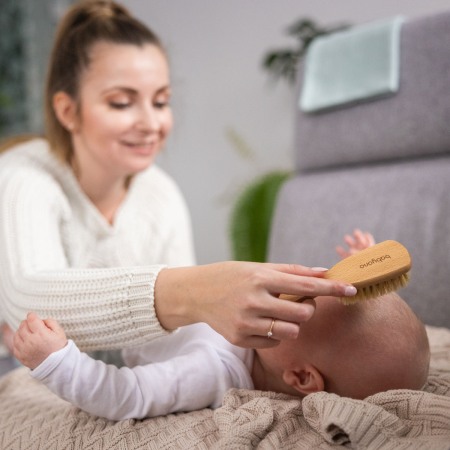 Perie bebe din lemn cu peri naturali babyono 1655 [6]