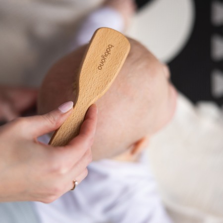 Perie bebe din lemn cu peri naturali babyono 1655 [8]