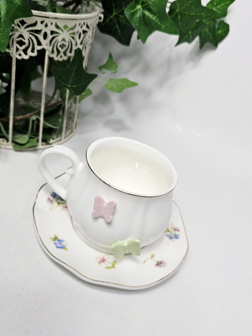 Ceasca cu farfurie, model fluturi 3D [3]