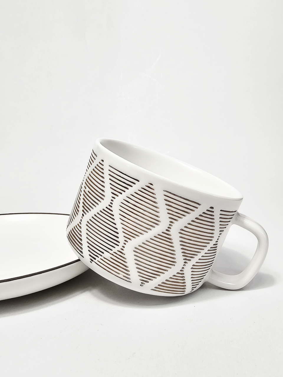 Set 2 piese ceramică 200 ml cu ceașcă și farfurioară, design geometric maro [3]