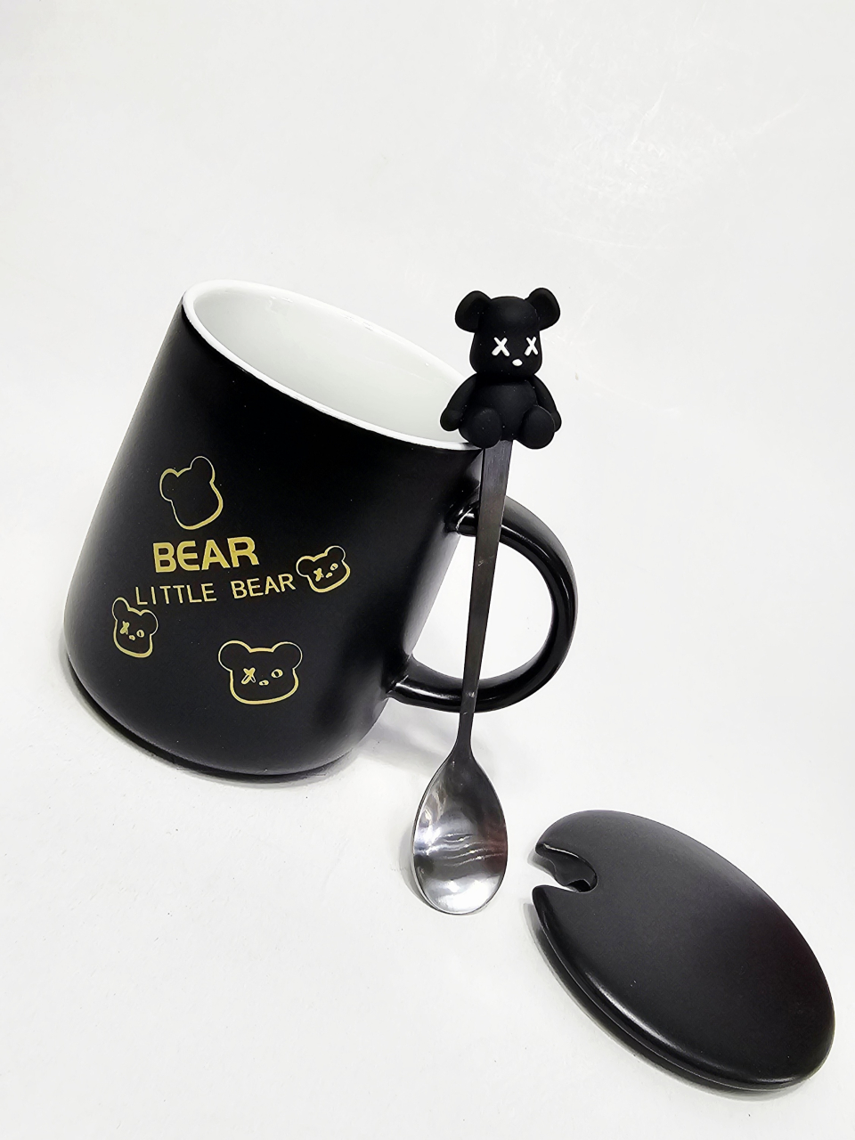 Set 3 piese ceramică 350 ml – cană neagră Bear cu capac și linguriță decorată cu ursuleț [3]