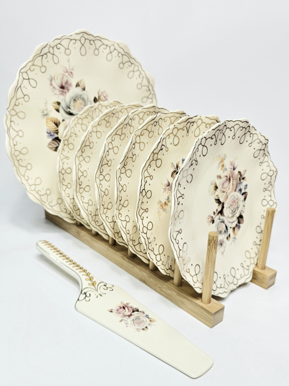 Set farfurii desert + paletă tort [2]