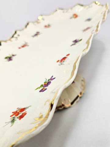 Platou pe picior din ceramica – decor floral [4]