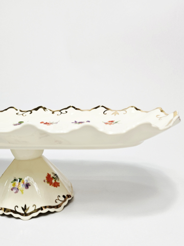 Platouri - Platou pe picior din ceramica – decor floral