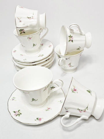 Bucatarie și Servire - Set 12 piese/ 6 farfurii/6 cesti, din ceramic model SweetFlower