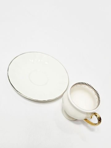 Set cești cafea ceramica cu accente aurii [3]