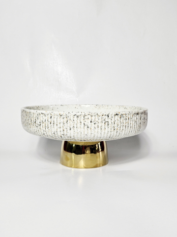 Platou cu picior din ceramică albă cu detalii granit și bază aurie [2]