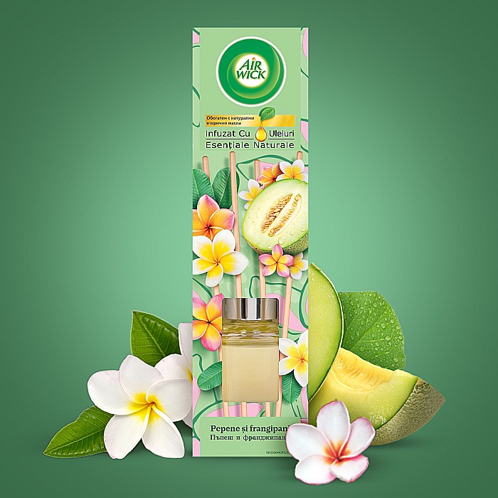 AirWick Odorizant Camera cu Betisoare Pepene & Frangipani 40 ml [2]