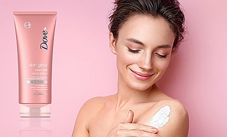 DOVE Skin Glow Body Lotiune de Corp Vitamina C 200 ml [1]