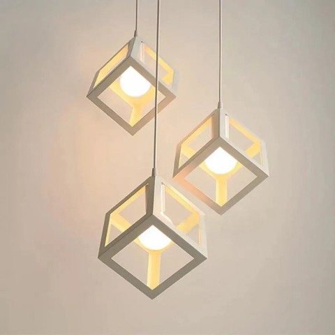 Candelabre LED Cristal Moderne - Lustra Forma Cub, STRUKTUR Cluster, 3xE27, Alb, Metal