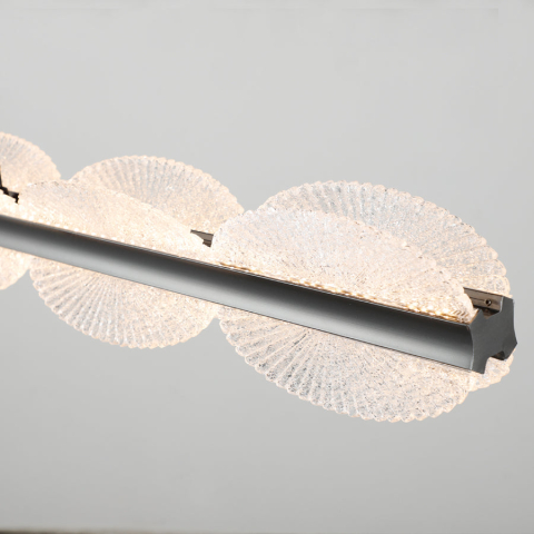 Lustra LED suspendata cu Telecomanda ISOTTA 105W, lumina Rece/Calda/Neutra 3000K/4000K/6000K, Dimabila,Inaltime Reglabila, Negru si Argintiu, Metal si Cristal [1]