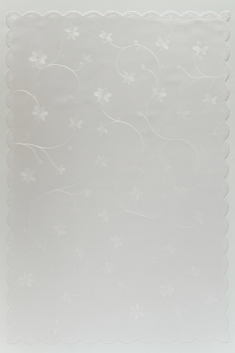 Fata / Musama de masa eleganta cu broderie, 100x140 cm, design clasic pentru sufragerie, bucatarie sau evenimente speciale [3]