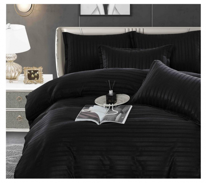 Lenjerie de pat Matrimonial Tip Damasc, 6 piese, Cearceaf de pat cu elastic 180 x 200 cm, Cearceaf pilota cu fermoar 200 x 230 cm, 4 fete de perna,  Negru [4]
