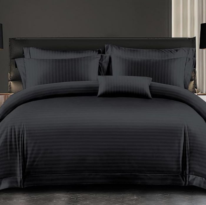 Lenjerie de pat Matrimonial Tip Damasc, 6 piese, Cearceaf de pat cu elastic 180 x 200 cm, Cearceaf pilota cu fermoar 200 x 230 cm, 4 fete de perna,  Negru [5]