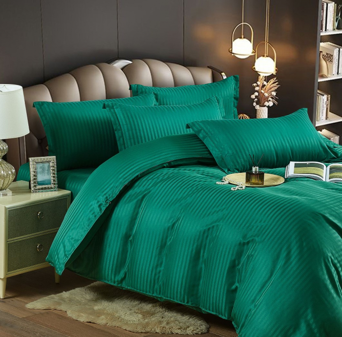Lenjerie de pat Matrimonial Tip Damasc, 6 piese, Cearceaf de pat cu elastic 180 x 200 cm, Cearceaf pilota cu fermoar 200 x 230 cm, 4 fete de perna,  Verde [2]