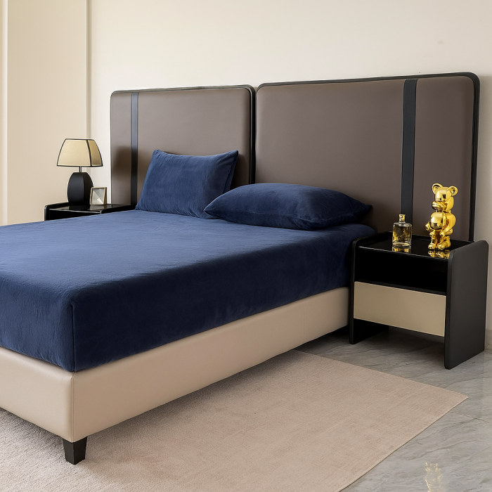 Set  3 piese pentru pat – husa saltea cu elastic 230x250 cm, 2 fete de perna 50x70 cm, moale si calduroasa, pentru saltea 180x200 sau 160x180 cm, Bleumarin [2]