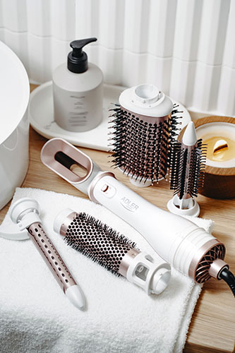 Styler 5-in-1 pentru par cu putere 1200 W, 5 accesorii interschimbabile – uscator, ondulator, perii rotative, 2 trepte temperatura + functia „cool shot” [13]