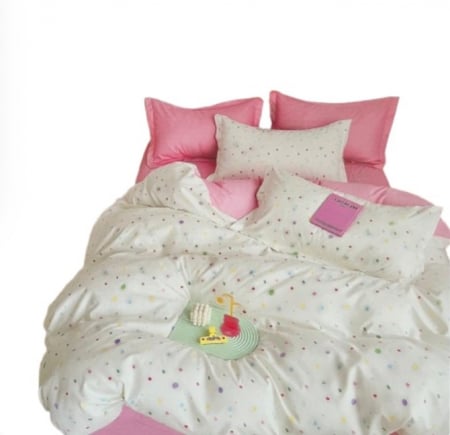 Lenjerie de pat doua fete, 6 piese, CELhome, Cearceaf pat cu elastic 180 x 200 cm, Cearceaf pilota 200 x 230 cm, 2 Fete de perna 70 x 70 cm, 2 Fete de perna 55 x 75 cm, Roz, Model Picatele [4]