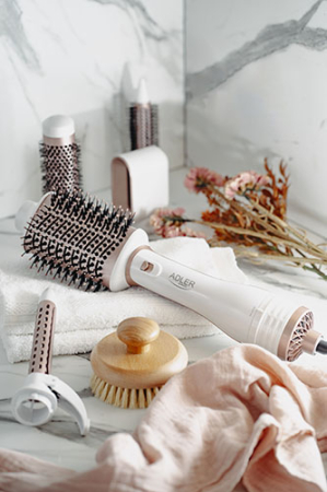 Styler 5-in-1 pentru par cu putere 1200 W, 5 accesorii interschimbabile – uscator, ondulator, perii rotative, 2 trepte temperatura + functia „cool shot” [10]