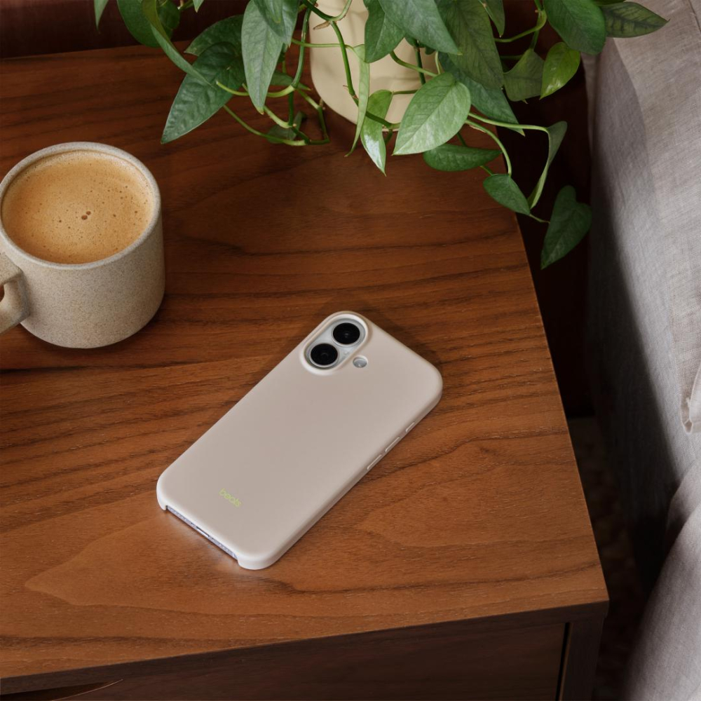 Beats iPhone 17 Case with MagSafe and Camera Control - Lime Stone [2]