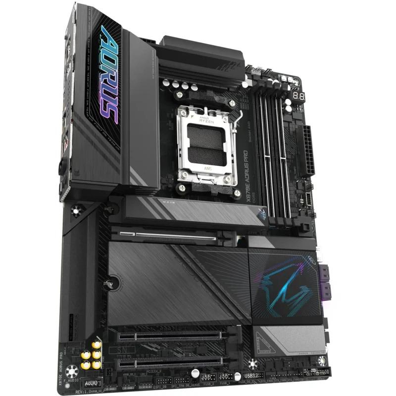 GIGABYTE X870E AORUS PRO Motherboard - Supports AMD Ryzen 9000 CPUs, 16+2+2 Phases Digital VRM, up to 8000MHz DDR5 (OC), 3xPCIe 5.0 + 1xPCIe 4.0,Wi-Fi 7, 2.5GbE LAN, USB 4 [3]