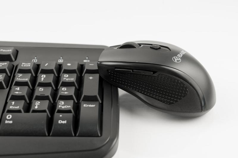 Kit Tellur tastatur? ?i mouse f?r? fir, tip tastatura SUA, 105 taste, rezolutie mouse 800/1200/1600 DPI reglabil, negru [8]